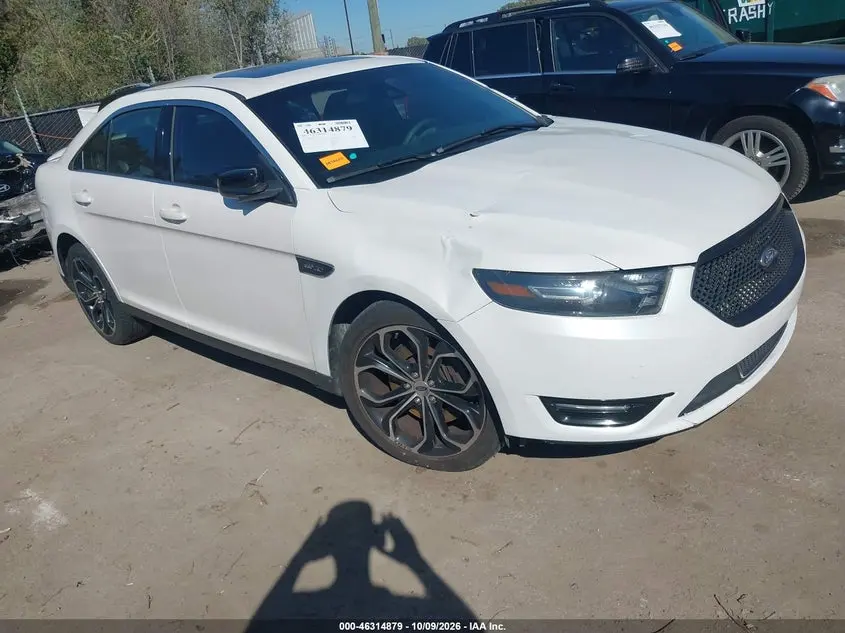 Ford Taurus Sho 2015