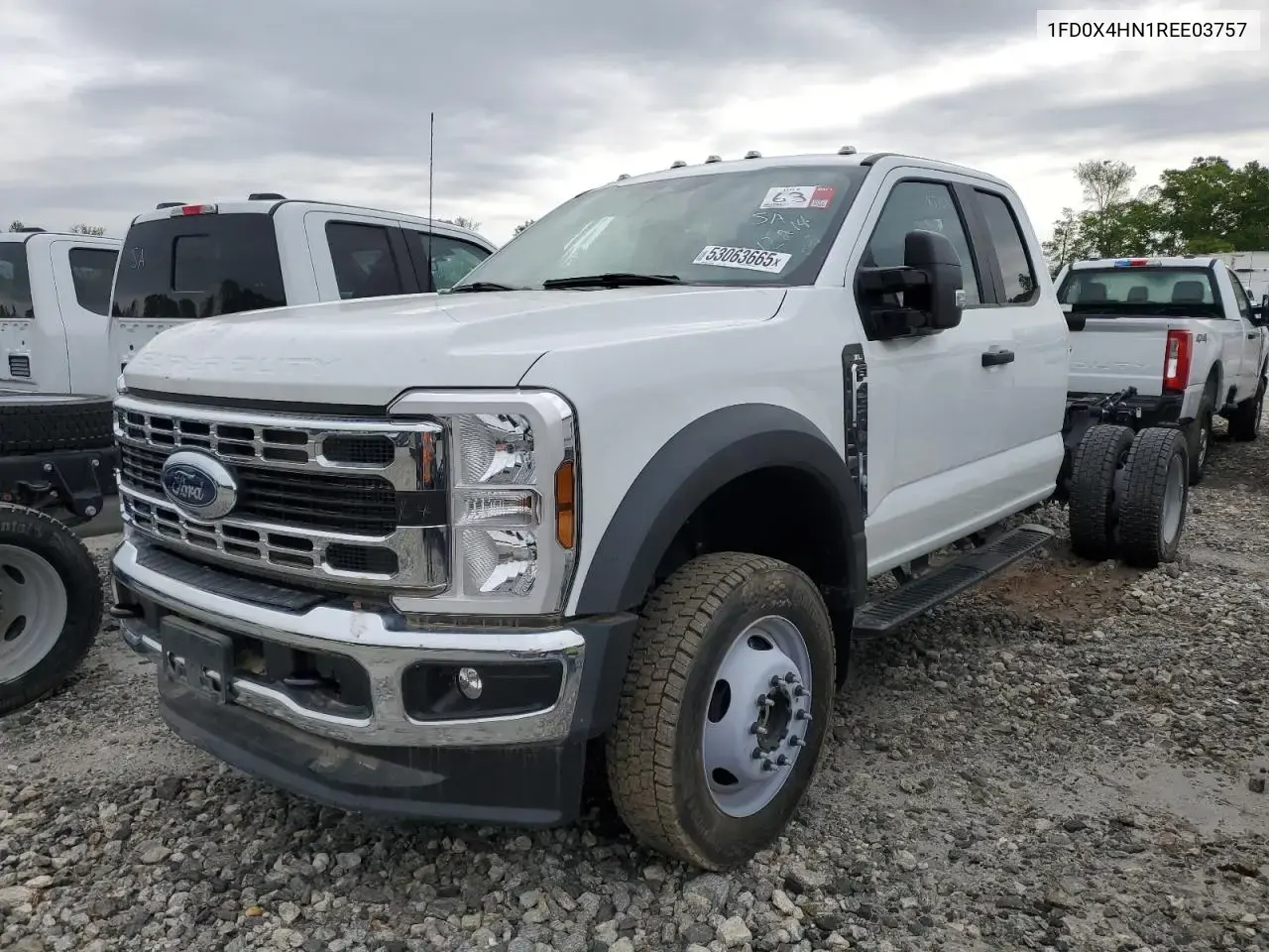 Ford F450 Xl Chassis 7.3L Gas 2024