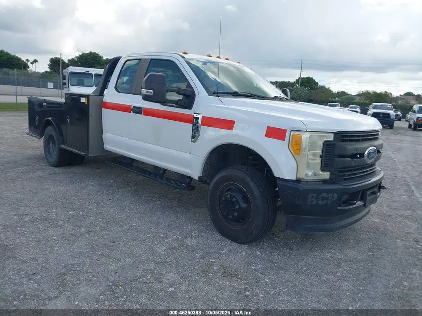 Ford F-350 Chassis Xl 2017