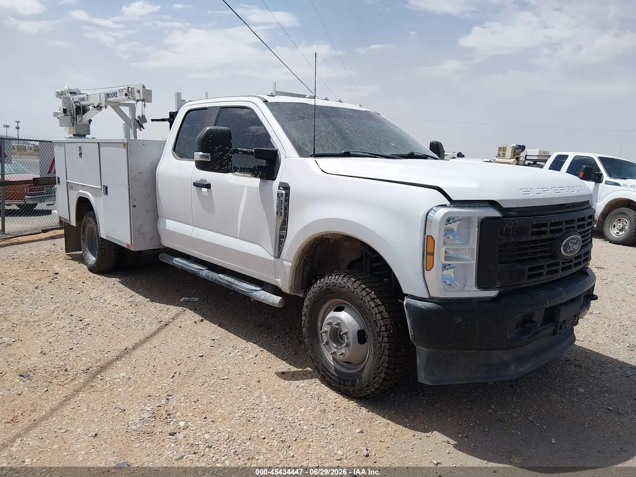 Ford F-350 Chassis Lariat/Xl/Xlt 2024