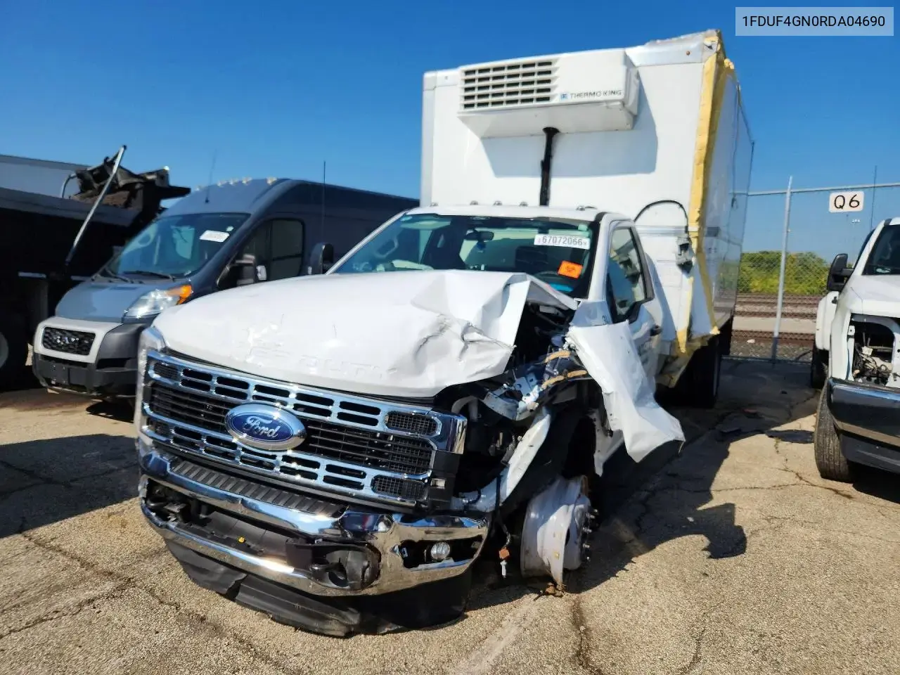 Ford F450 Super Duty Refrigerated Box Truck 2024