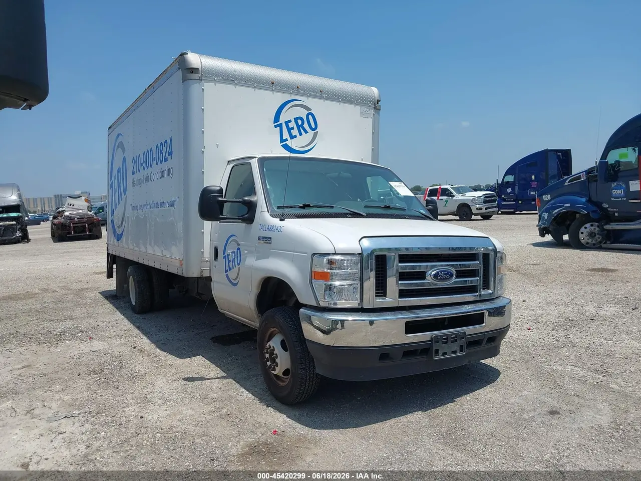 Ford E-Series Cutaway 2022