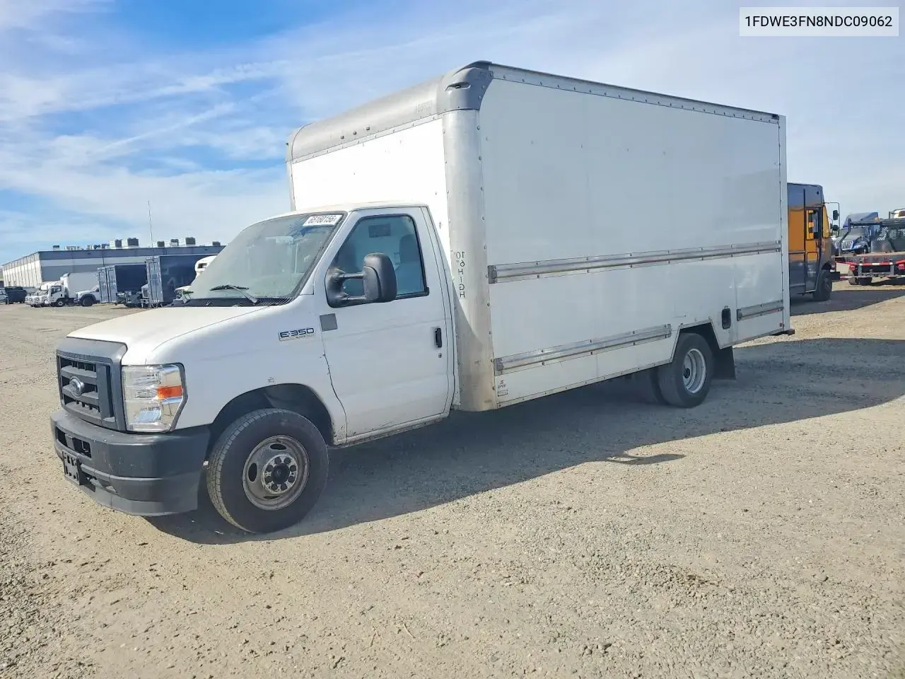Ford Econoline - Box Truck 2022