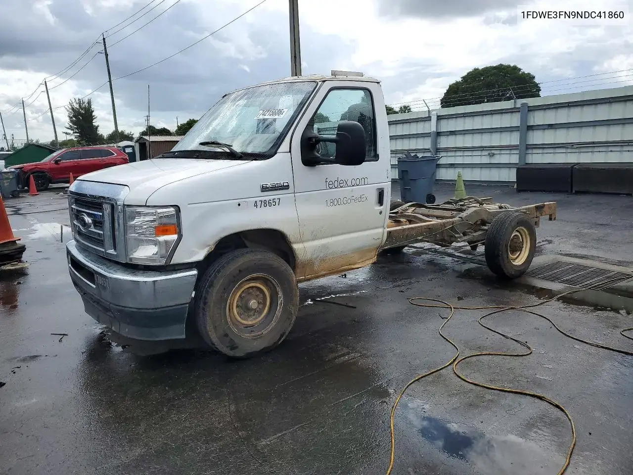 Ford Econoline E350 Super Duty Cutaway Van 2022