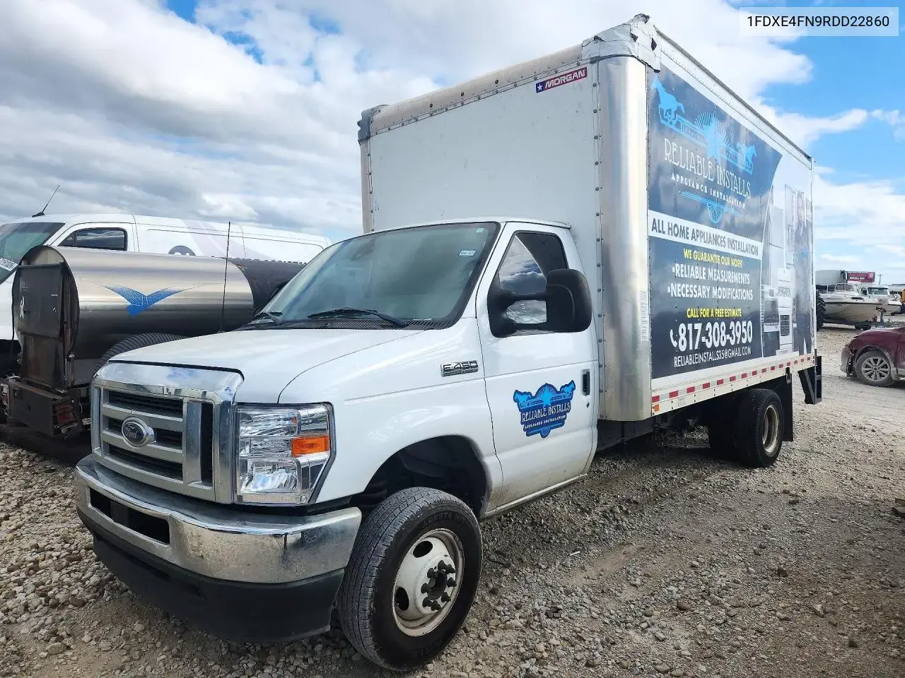 Ford Econoline E450 Super Duty Cutaway Van 2024
