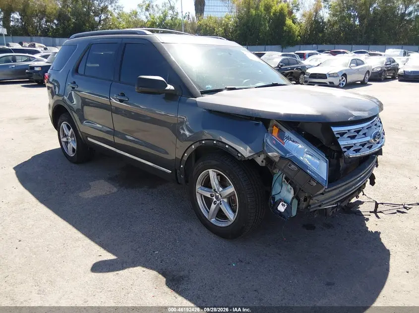 Ford Explorer Xlt 2019