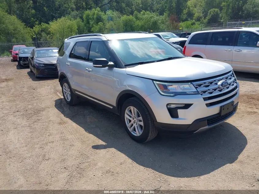 Ford Explorer Xlt 2019