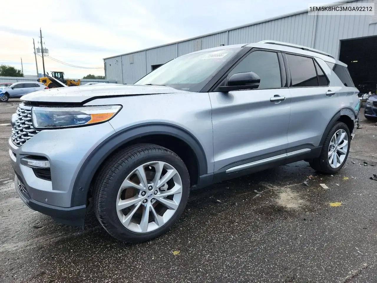 Ford Explorer Platinum 2021