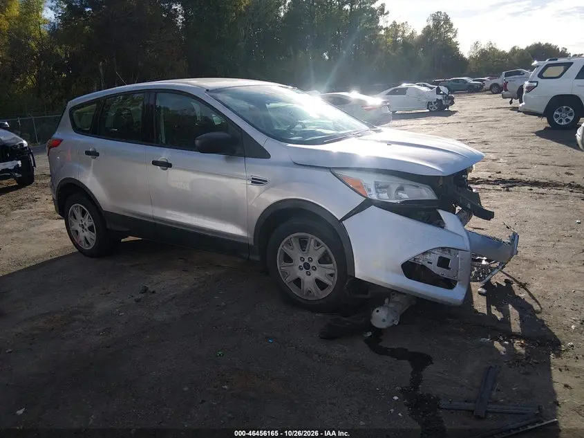 Ford Escape S 2016