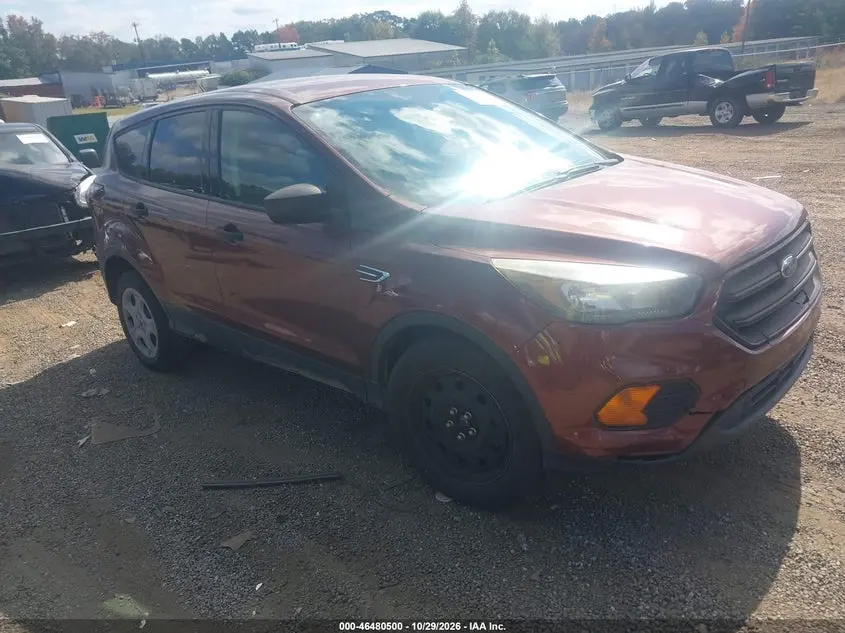 Ford Escape S 2018