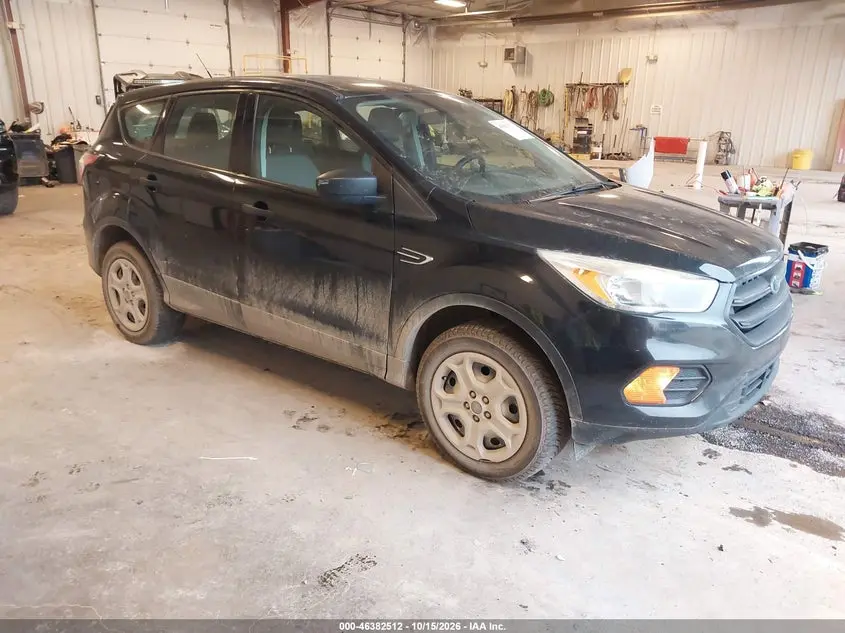 Ford Escape S 2017
