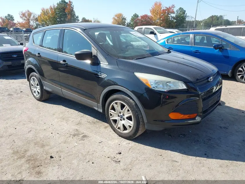 Ford Escape S 2015