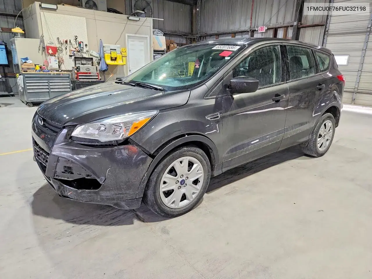 Ford Escape S 2015