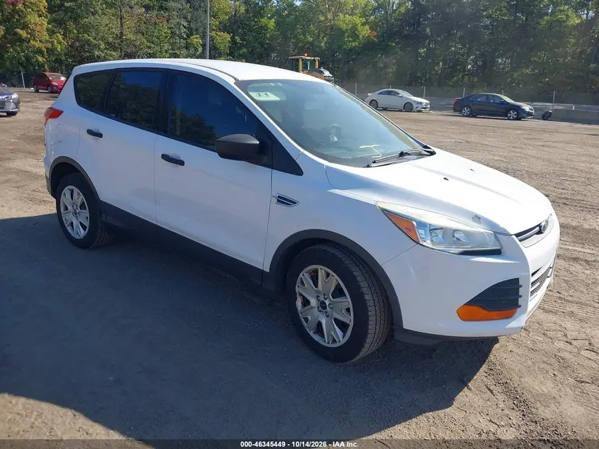 Ford Escape S 2016