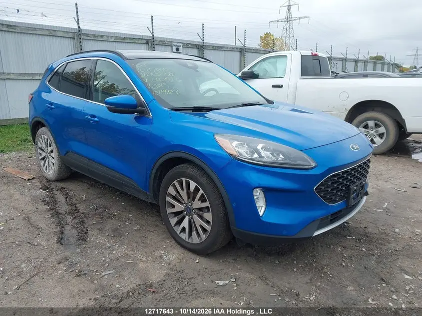 Ford Escape Titanium Hybrid 2020