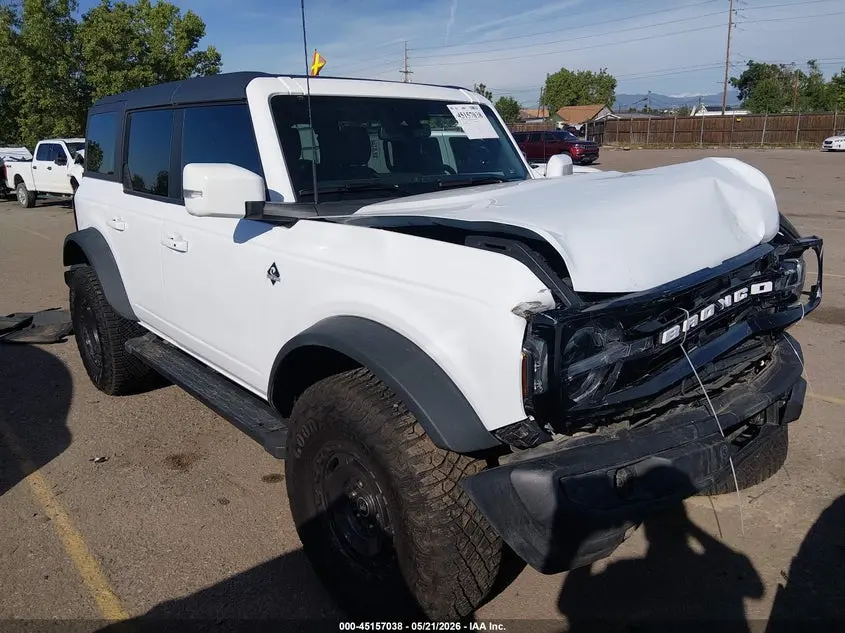 Ford Bronco Outer Banks 2024