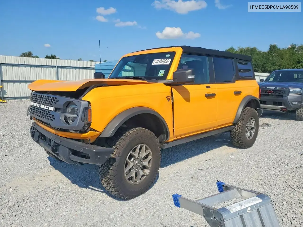 Ford Bronco Base 2021