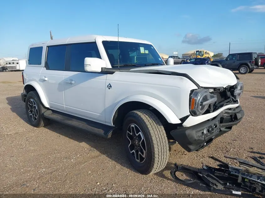 Ford Bronco Outer Banks 2025