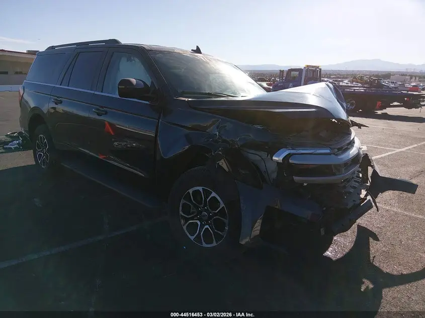 Ford Expedition Max Xlt 2024