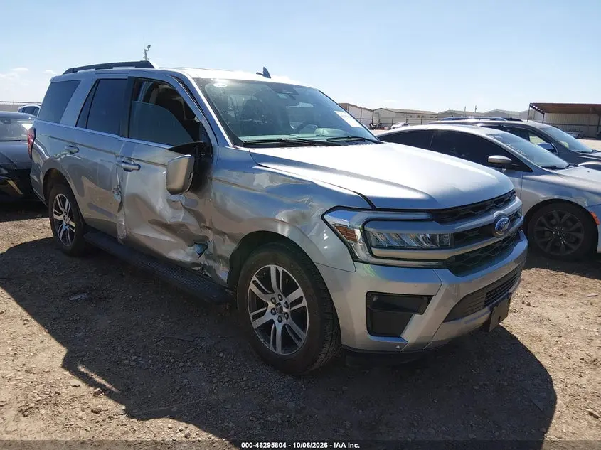 Ford Expedition Xlt 2024