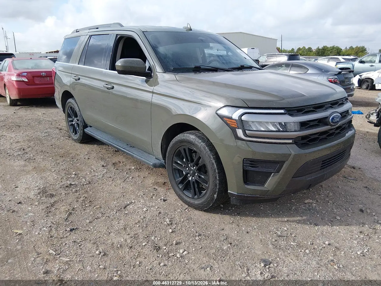 Ford Expedition Xlt 2024