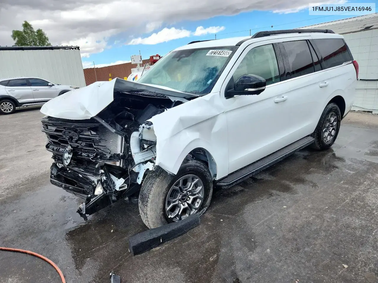 Ford Expedition Active 2027