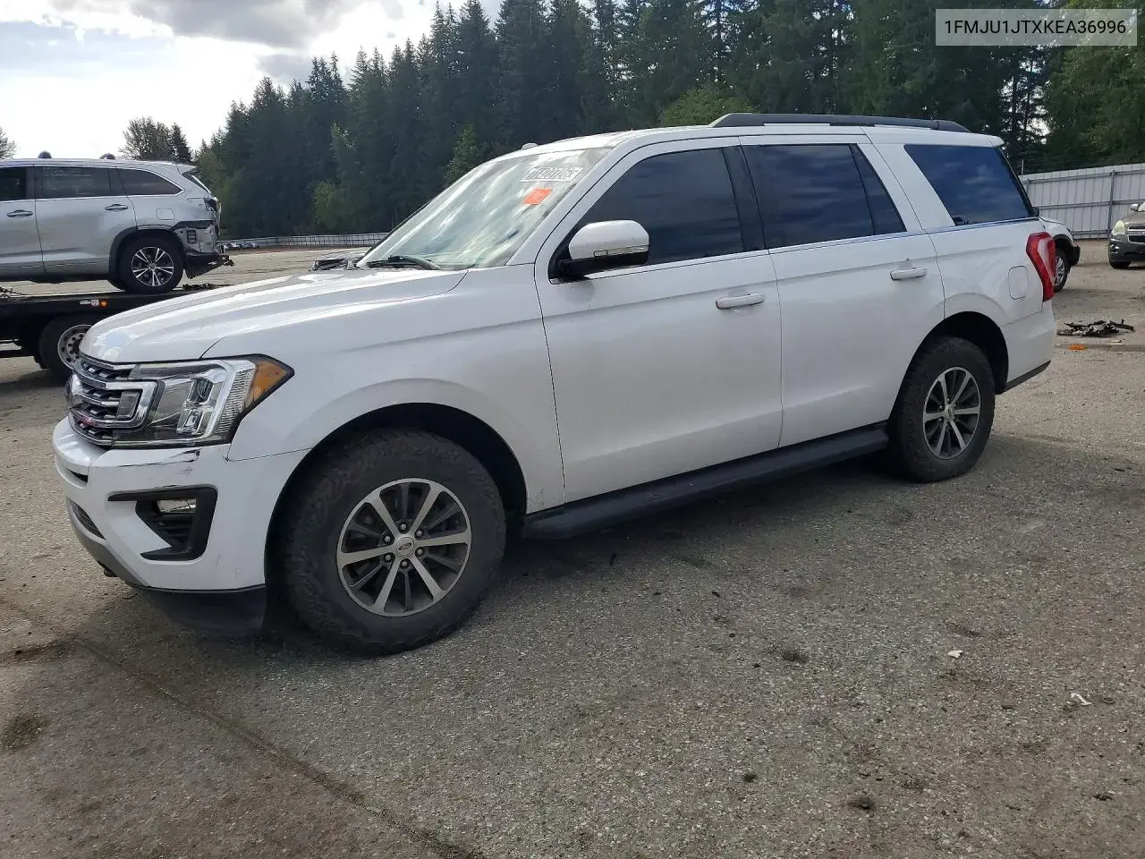 Ford Expedition Xlt 2019