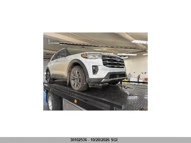 Ford Explorer Active 2026