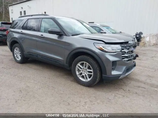 Ford Explorer Active 2026