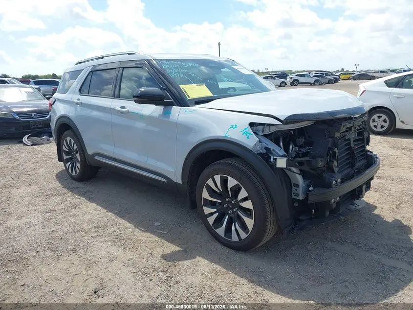 Ford Explorer Platinum 2026