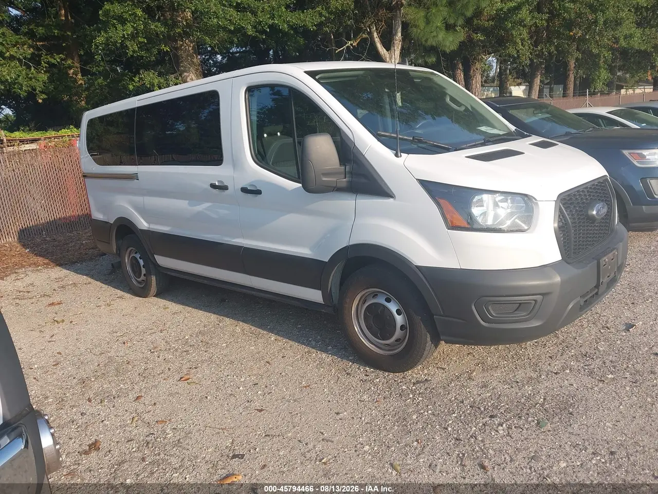 Ford Transit-150 Passenger Van Xl 2022