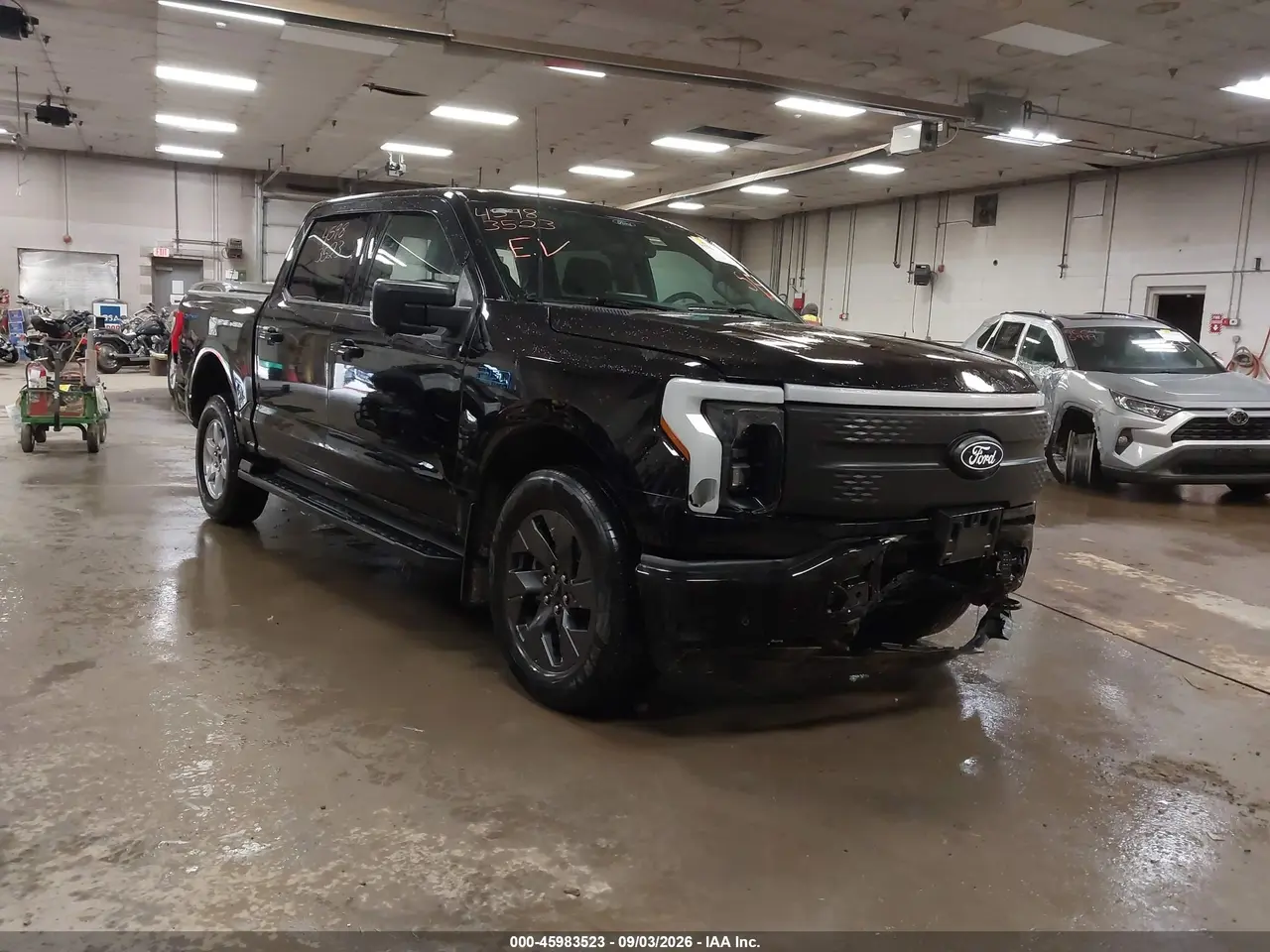 Ford F-150 Lightning Flash 2024