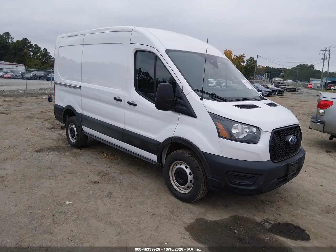 Ford Transit-250 2023