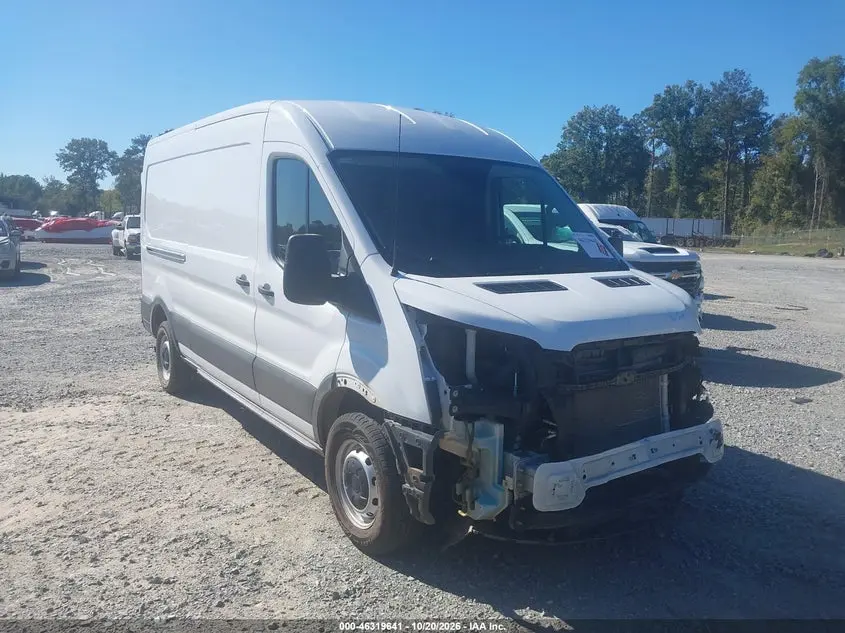 Ford Transit-250 2025
