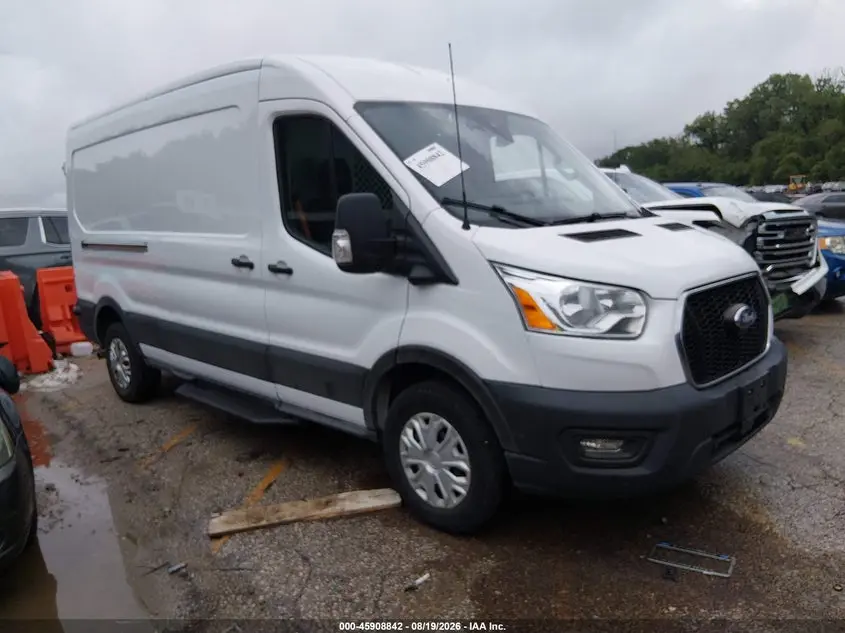 Ford Transit-250 2022