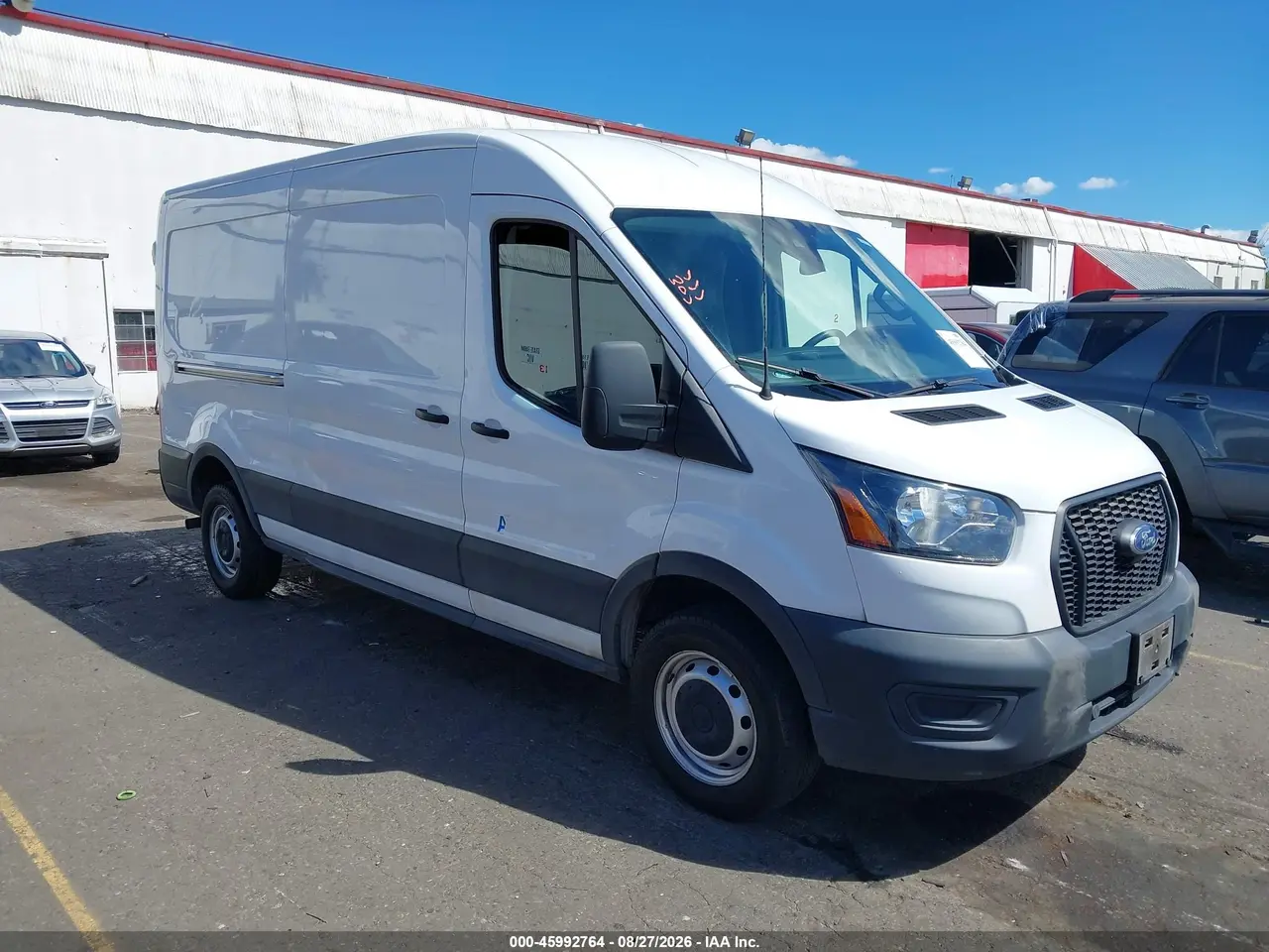 Ford Transit-250 2023