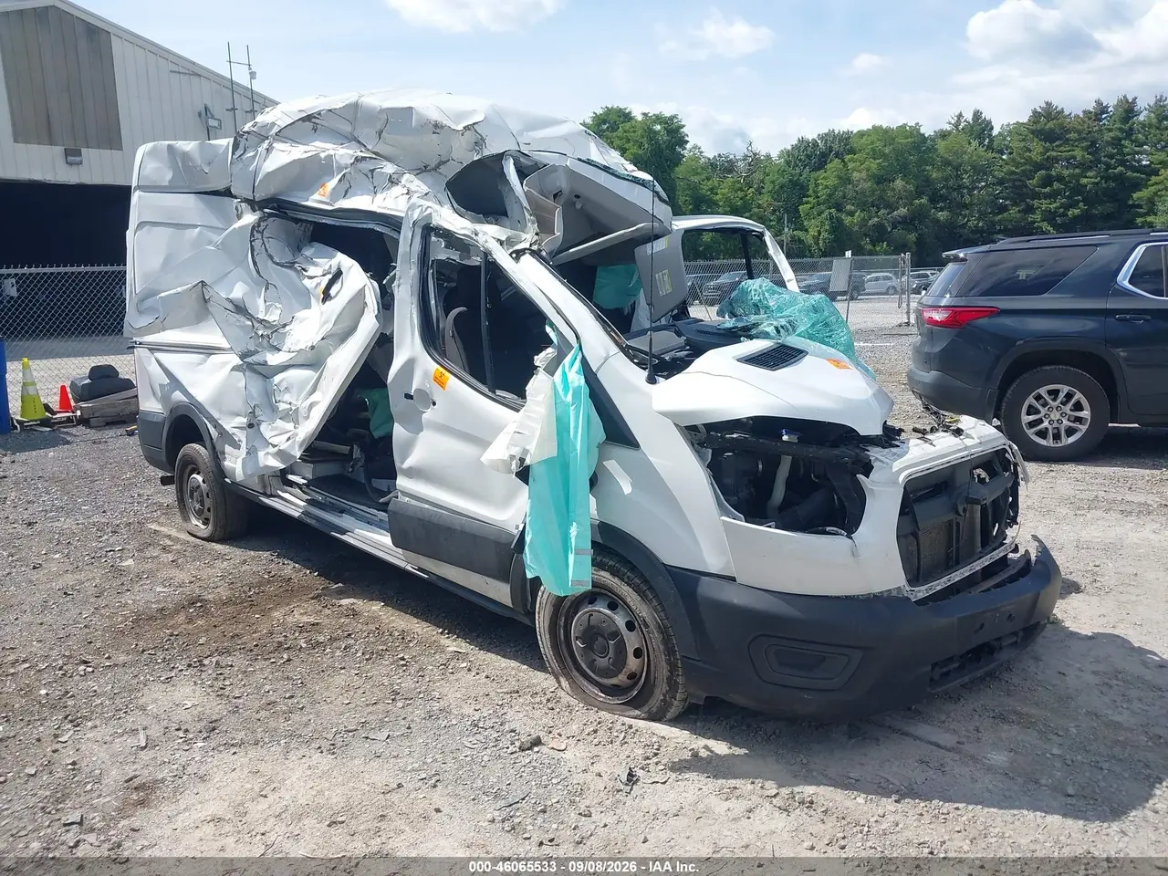 Ford Transit-250 2023