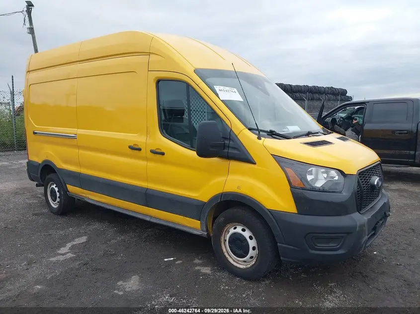 Ford Transit-250 2021