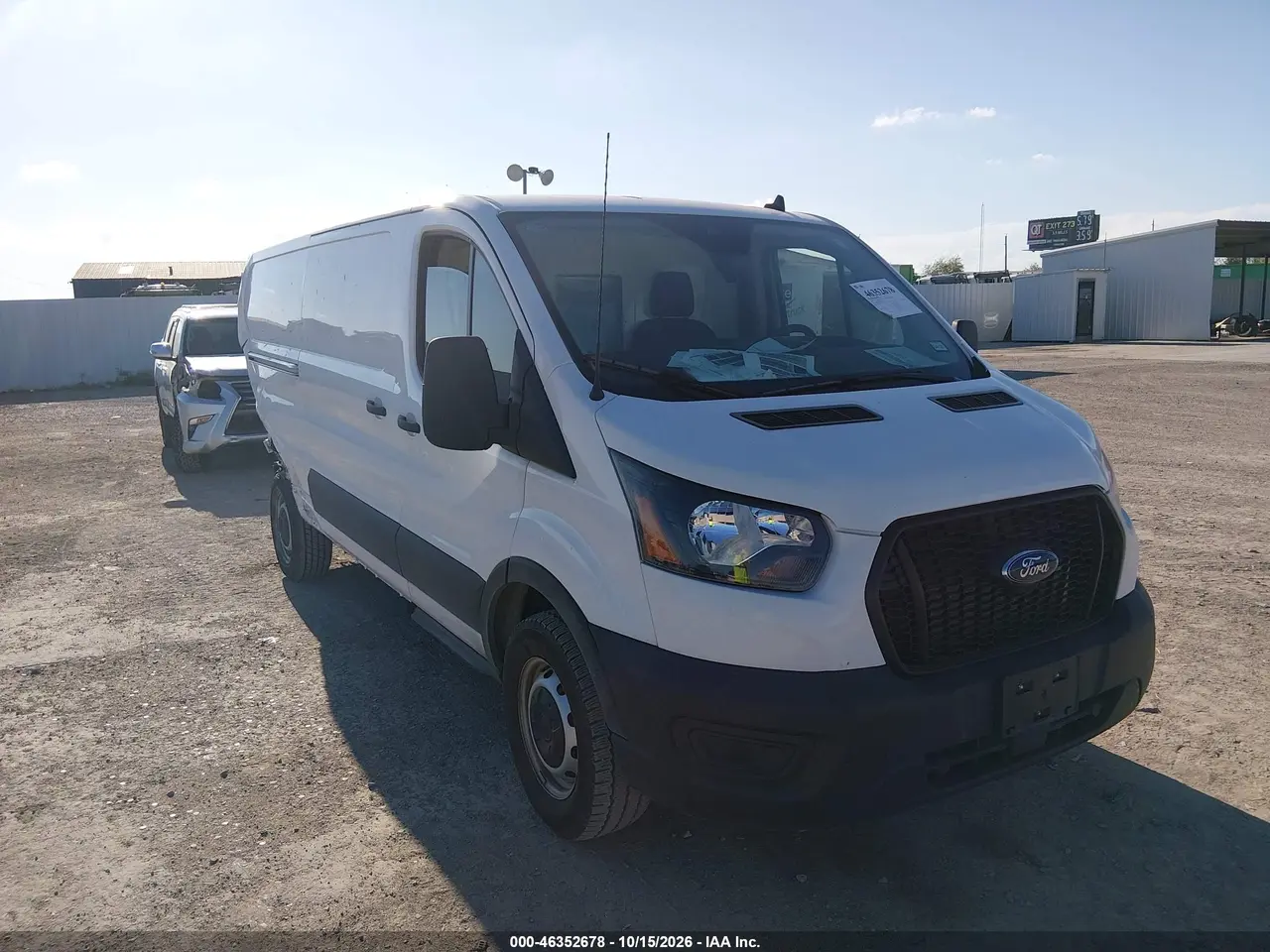 Ford Transit-250 2025