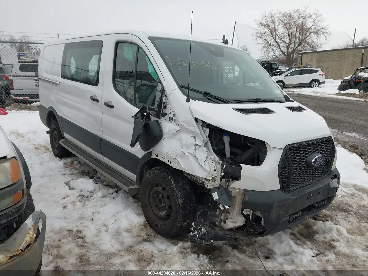 Ford Transit-250 2023