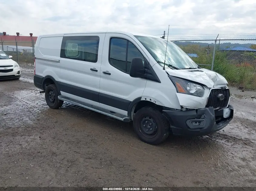 Ford Transit-250 2025