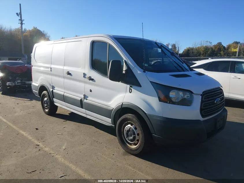 Ford Transit-250 2015