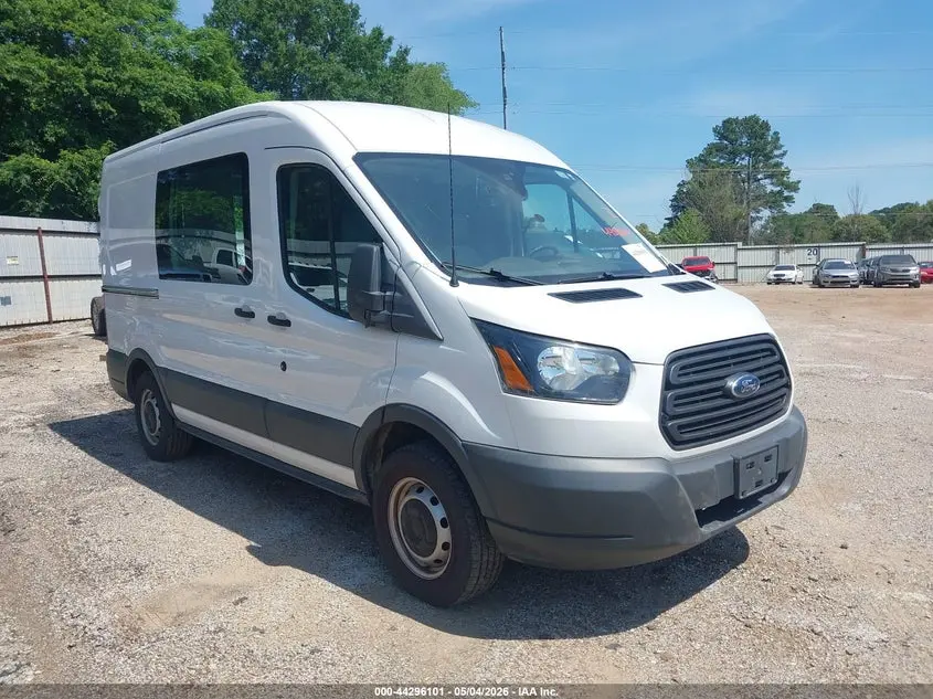 Ford Transit-150 2018