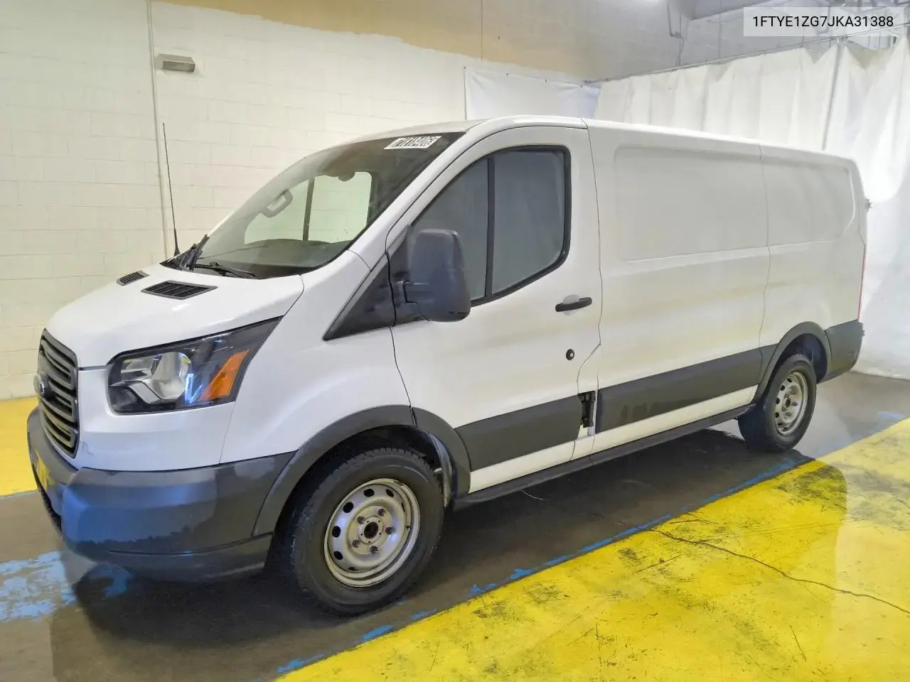 Ford Transit T-150 2018