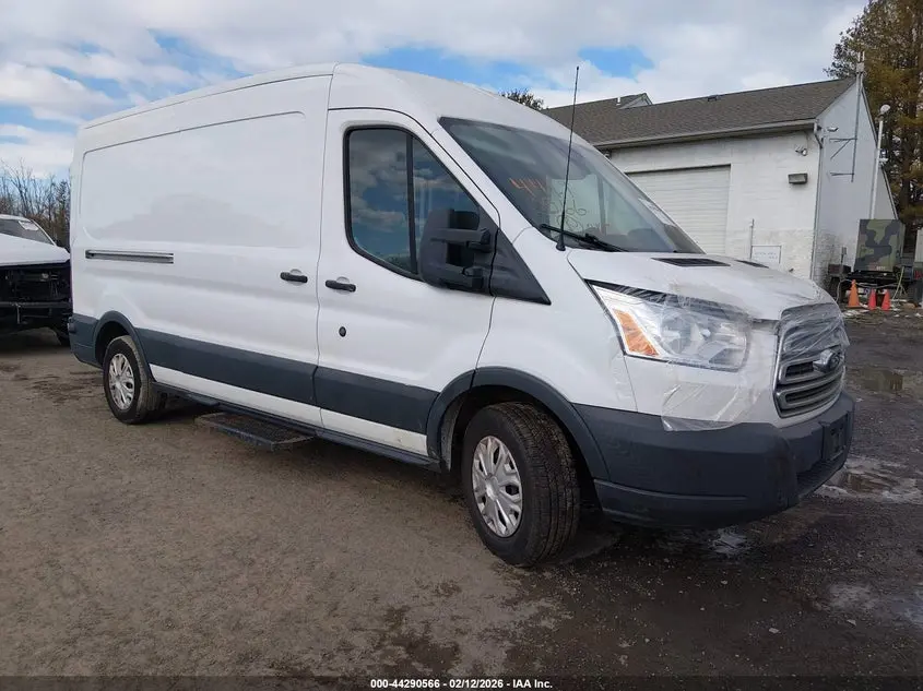 Ford Transit-150 2018