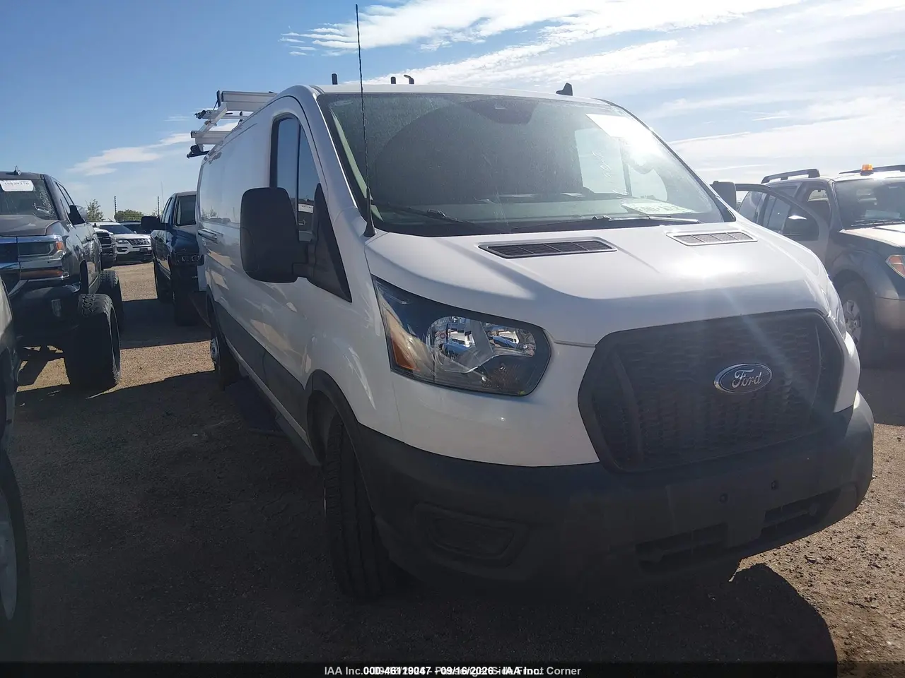 Ford Transit-150 2025