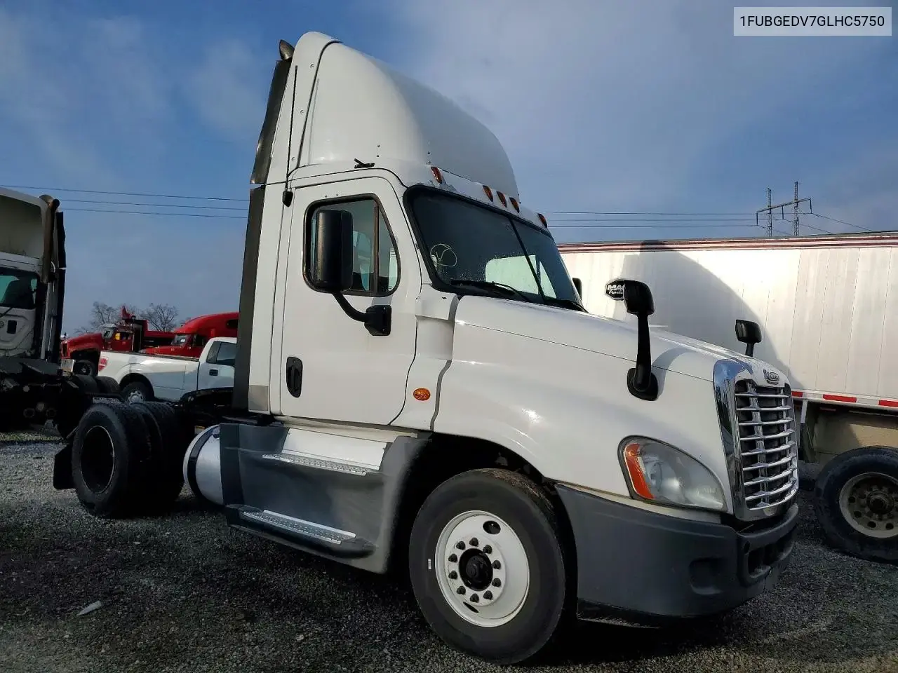 Freightliner Cascadia 125 Semi Truck 2016