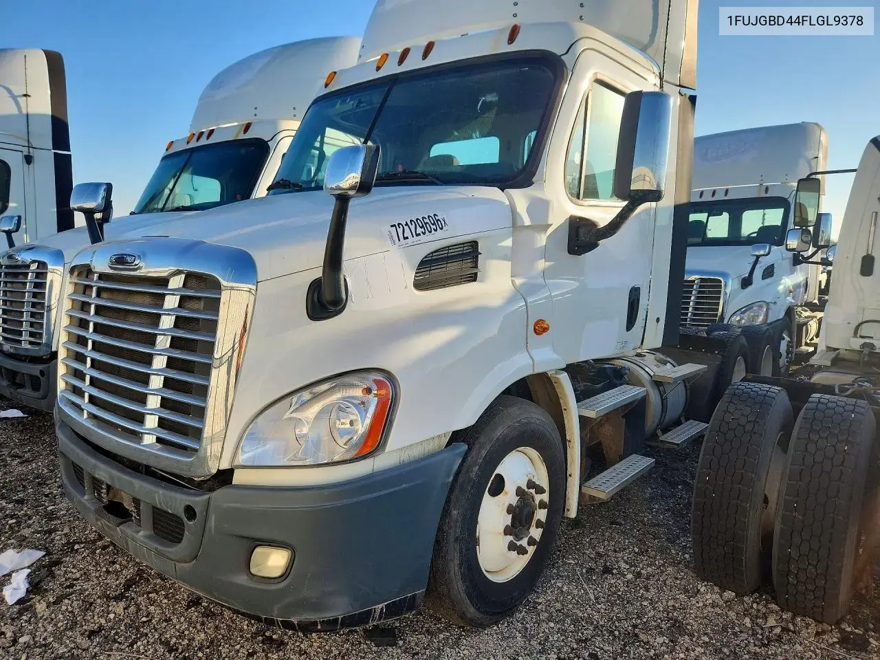 Freightliner Cascadia Semi Truck 2015