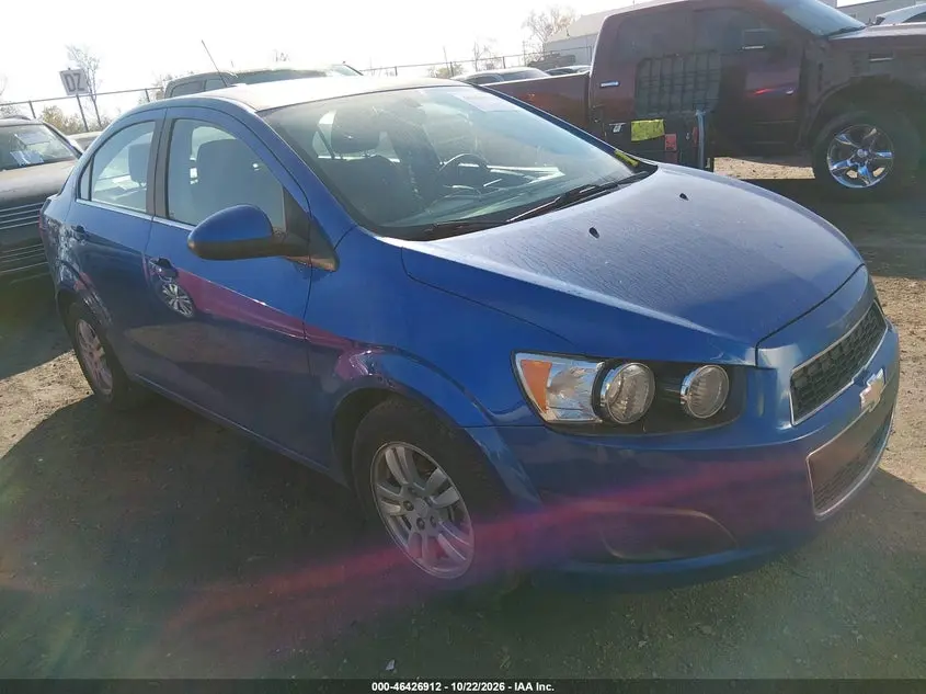 Chevrolet Sonic Lt Auto 2016