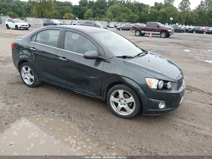 Chevrolet Sonic Ltz Auto 2015